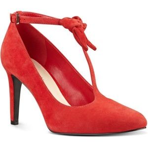 NEVER WORN Nine West Heels